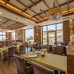 אתר נופש Ramada & Golf