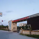 אתר נופש Ramada & Golf