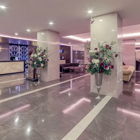 Ramada & Golf 5*