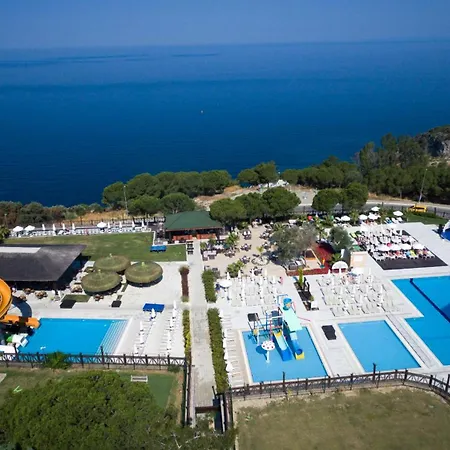 Ramada & Golf Feriested Kusadası