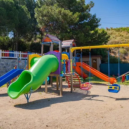 Ramada & Golf Resort