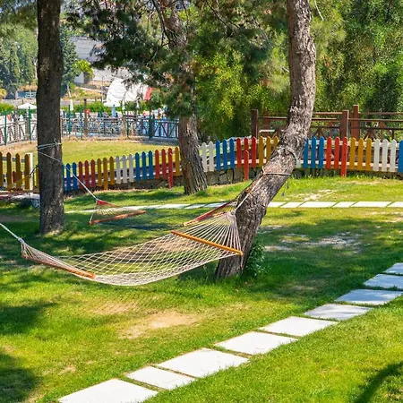 Ramada & Golf 5* Kuşadası