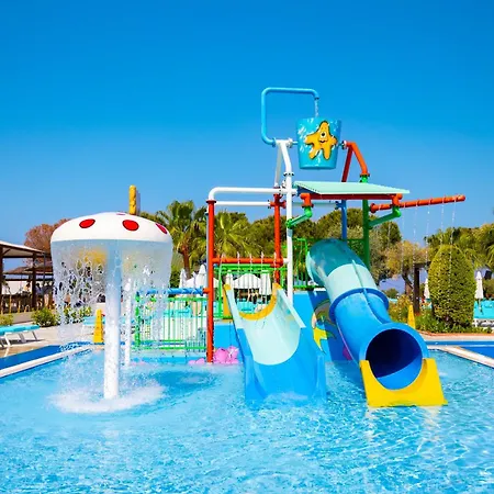 Ramada & Golf Resort Kuşadası