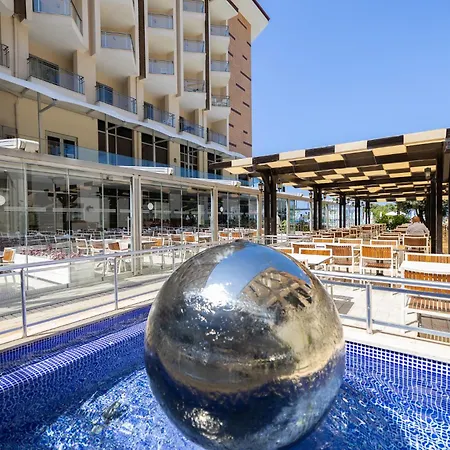 Ramada & Golf Kuşadası