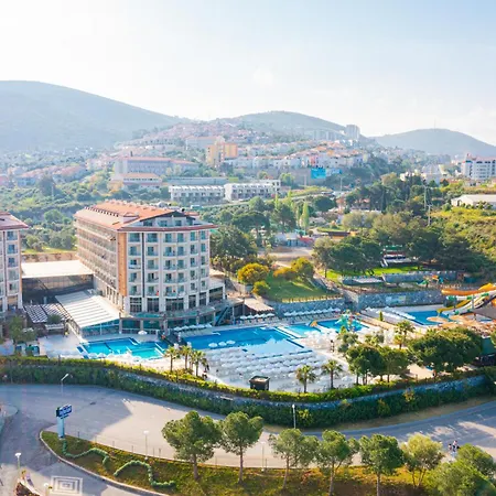 Ramada & Golf Resort