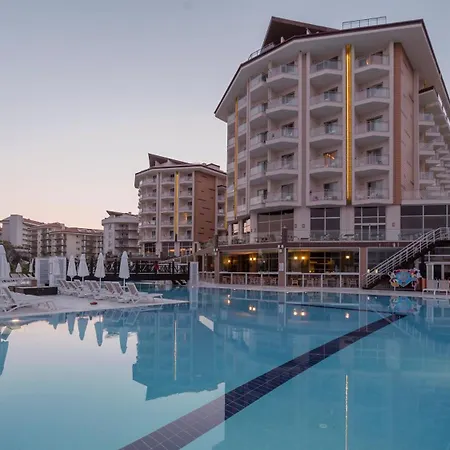 Ramada & Golf Resort Kuşadası