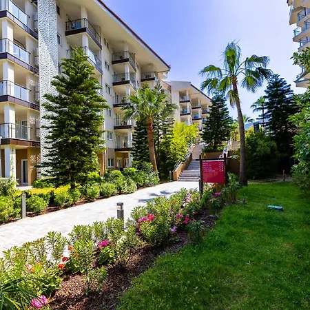 Ramada & Golf 5* Kuşadası