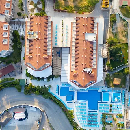 Resort Ramada & Golf Kuşadası