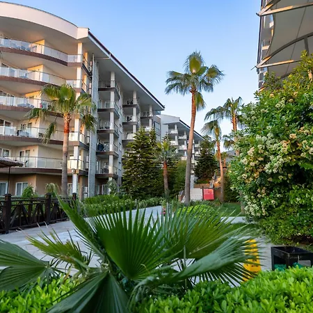 Ramada & Golf Kuşadası
