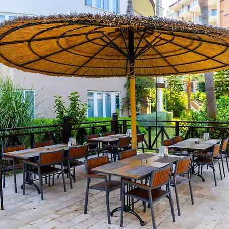 Resort Ramada & Golf Kuşadası