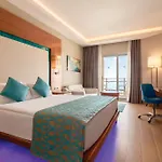 Ramada & Golf Θέρετρο 5*