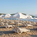 Θέρετρο Ramada & Golf 5*