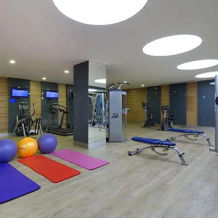 Ramada & Golf Kusadasi