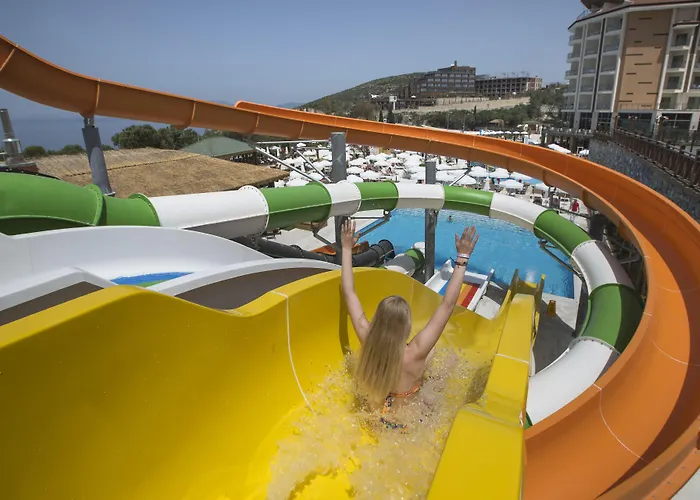 Üdülőközpont Ramada & Golf 5*