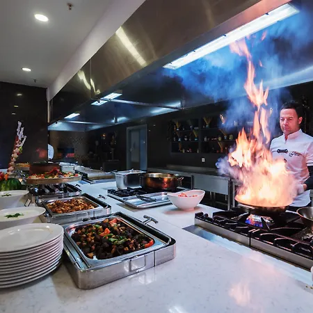 Ramada & Golf Kusadası