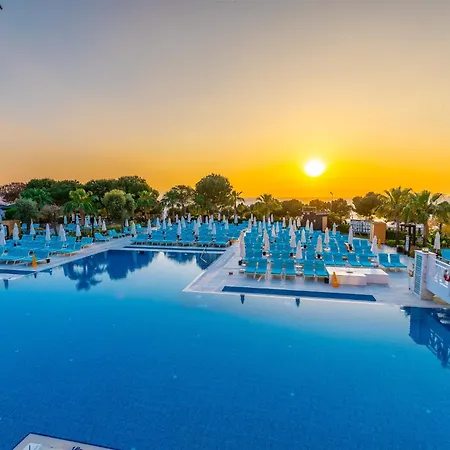 Ramada & Golf Feriested Kusadası
