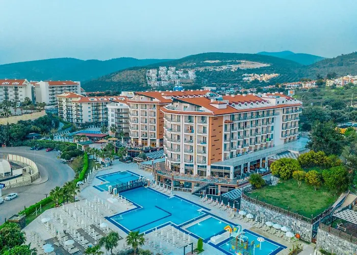 Ramada & Golf